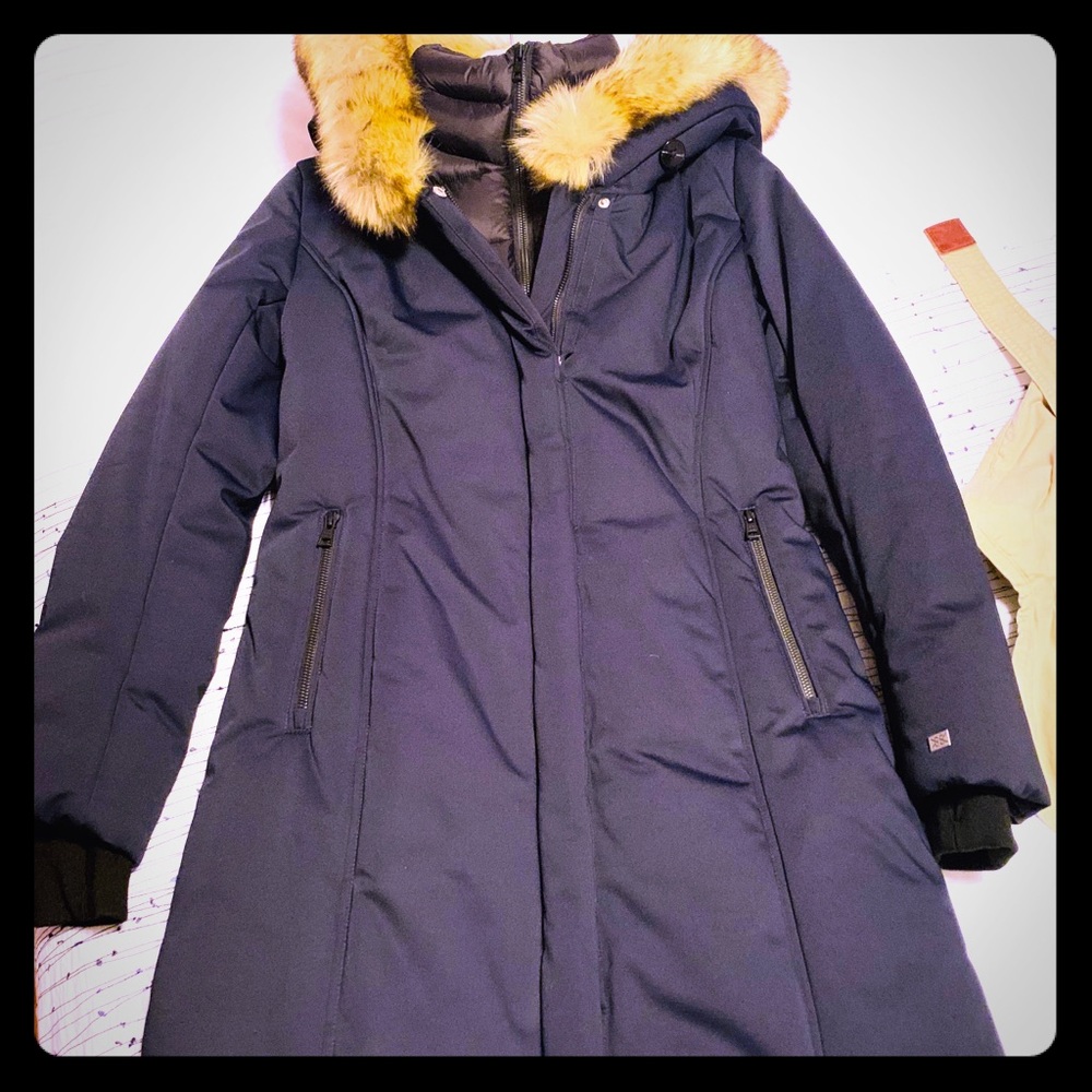 Beautiful Winter jacket brand new.